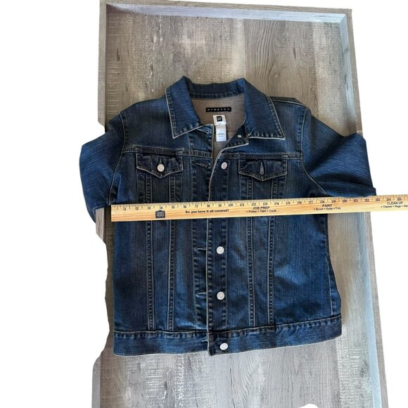 GAP Women’s Classic Blue Denim Jacket Size L – Button Front Faded Wash, Preowned - Picture 7 of 7